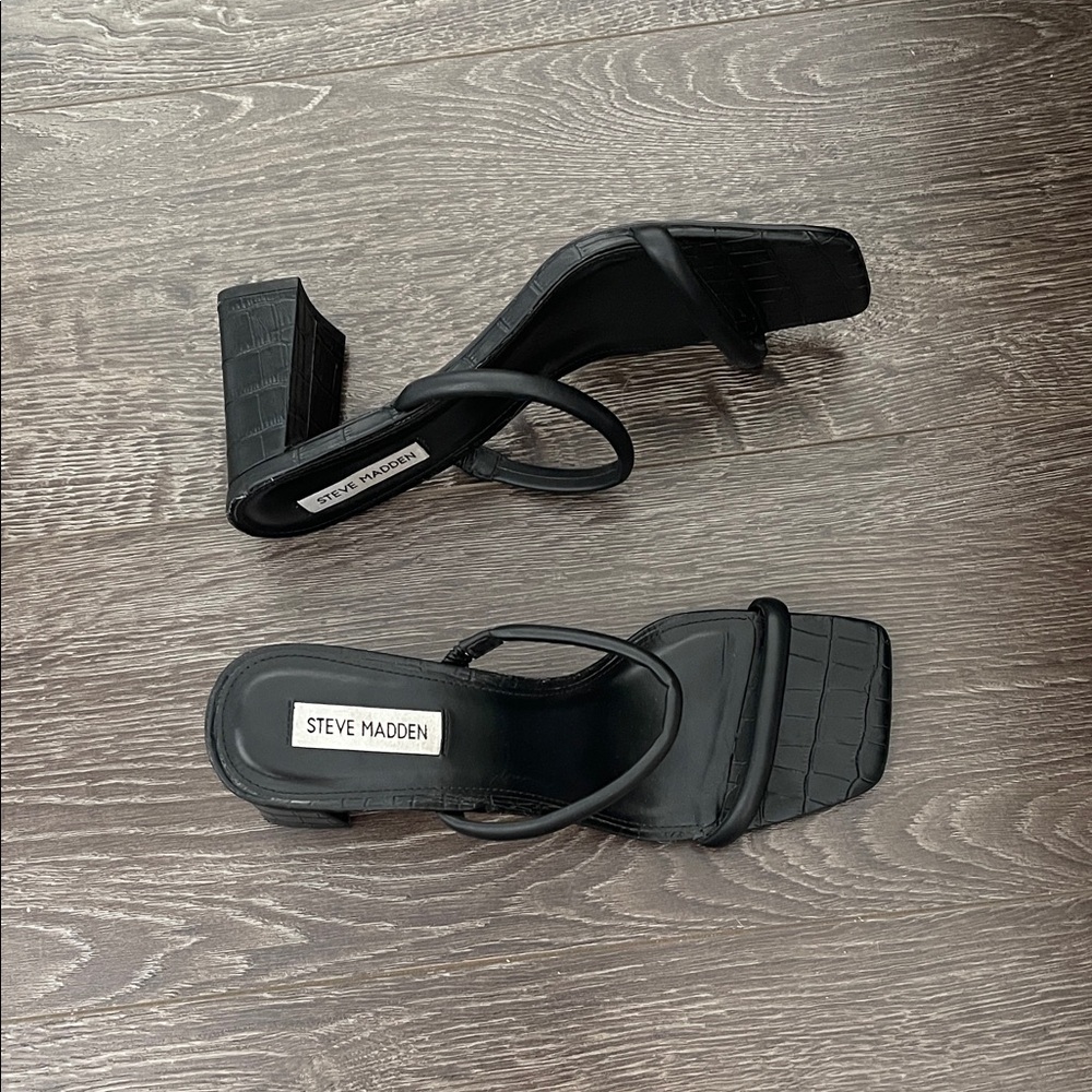 Steve Madden Black Strappy Sandals